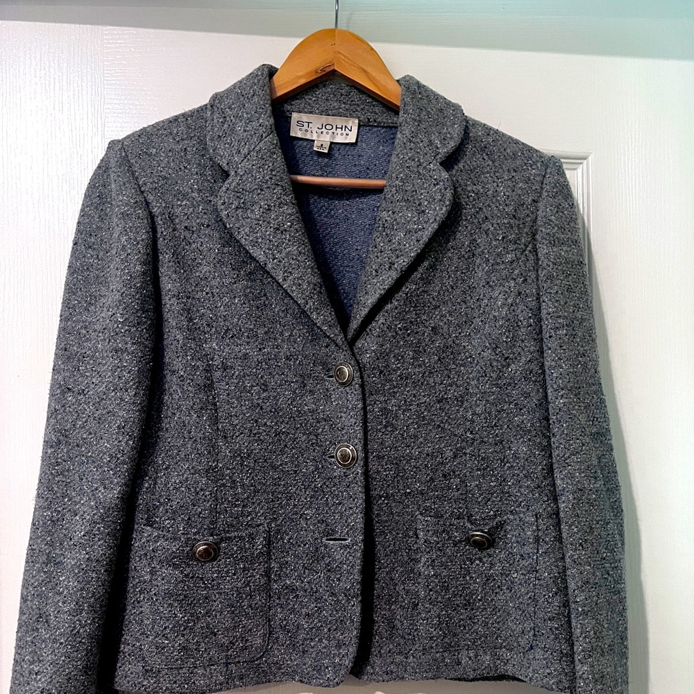 Grey tweed St.John blazer